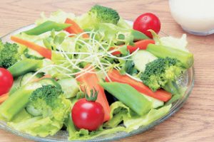 Η κατανάλωση σαλάτας ενισχύει το ανοσοποιητικό και όχι μόνο