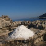 Το αλάτι καταστρέφει τα οστά μας