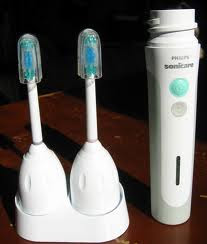 Πως να καθαρίσετε μια ηλεκτρική οδοντόβουρτσα!
