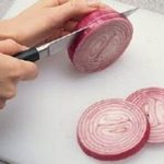 Σας πιάνουν τα κλάματα όποτε κόβεται κρεμμύδι;