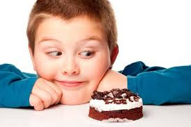 Πώς η κατανάλωση ζάχαρης σχετίζεται με την υπερικινητικότητα στα παιδιά