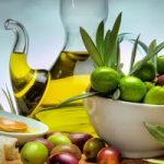 Δείτε πώς το λάδι μπορεί να διαλύσει τη δίαιτά σας