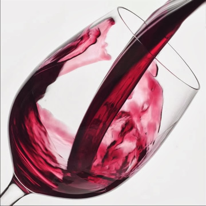 Η ελεγχόμενη κατανάλωση κόκκινου κρασιού συμβάλει στον καθαρισμό των αρτηριών μας