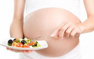 Μια έγκυος μπορεί να κάνει δίαιτα ;