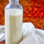 Πως να θεραπεύσετε την ξηρότητα στα μαλλιά σας με…γάλα!