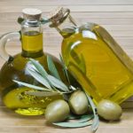 Πως να χρησιμοποιήσετε το ελαιόλαδο για την ομορφιά σας!