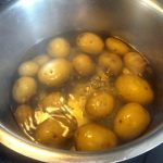 Κολπάκι για να ξεφλουδίζονται πιο εύκολα οι βραστές πατάτες!