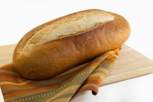 Σπιτικό ψωμί με άνηθο και κουκουνάρι