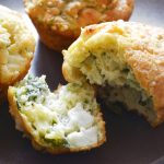 Αλμυρά muffins  με κολοκυθάκι, καρότο και πιπεριά