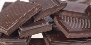 Μαύρη σοκολάτα: υγιεινή επιλογή γλυκού αλλά με μέτρο