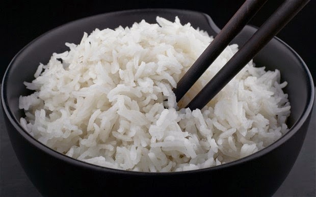 Τι να κάνετε αν παράβρασε το ρύζι!
