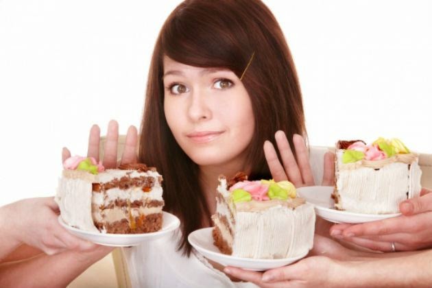 Πέντε έξυπνα τρικ για να μην πεινάτε κάνοντας δίαιτα