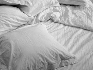 Δείτε πως μπορείτε να πλύνετε τα μαξιλάρια του ύπνου!