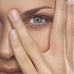 Μέλι και πατάτα για τις ρυτίδες γύρω από τα μάτια!