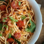Νηστίσιμο σπαγγέτι με γαρίδες και ντοματίνια