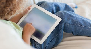 To tablet και η τηλεόραση εχθροί της άσκησης και σύμμαχοι του υψηλού βάρους