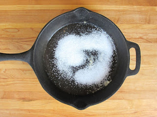 Αλάτι για τα σκουριασμένα τηγάνια!