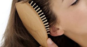 Κάντε μασάζ με μια βούρτσα για τα μαλλιά…θα εκπλαγείτε!