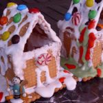 Χριστουγεννιάτικο Μπισκοτόσπιτο (Gingerbread house)