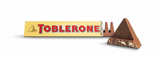 Δείτε πως μπορείτε να σπάσετε σωστά μια Toblerone!