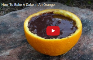 Ένας μοναδικός τρόπος για να ψήσετε ένα κέικ μέσα σε ένα πορτοκάλι!
