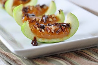 Δείτε πως μπορείτε να φτιάξετε τέλεια καραμελωμένα μήλα!