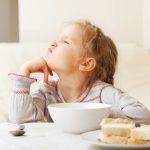 Είναι σωστό να μαγειρεύω ξεχωριστό φαγητό για το παιδί μου;