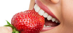 Ποια τρόφιμα βλάπτουν την υγεία των δοντιών