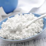 Cottage cheese, μέλι και λεμόνι για τις κηλίδες!
