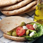 Νηστίσιμη κυπριακή πίτα με ψητά λαχανικά