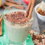 Πεντανόστιμο smoothie με μπανάνα, πορτοκάλι, φράουλες και γάλα καρύδας