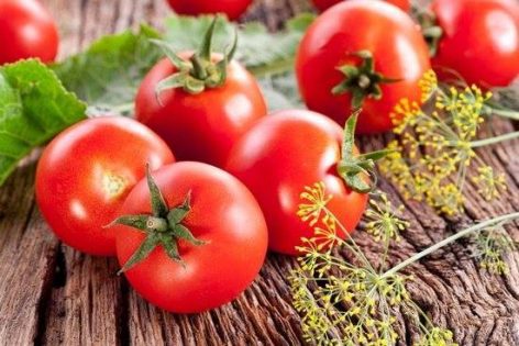 Ντομάτα: Η διατροφική αξία του αγαπημένου καλοκαιρινού λαχανικού