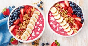 Όλα όσα πρέπει να γνωρίζετε για τη νέα διατροφική τάση των «Smoothie bowls»