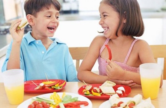 Διατροφικές συμβουλές για να την αντιμετωπίσετε την υψηλή χοληστερόλη στα παιδιά