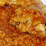 Κοτόπουλο κοκκινιστό με τραχανά