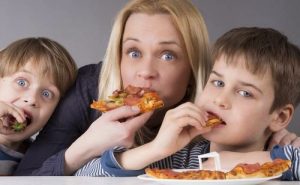 Ο ρόλος της οικογένειας στην αντιμετώπιση της παιδικής παχυσαρκίας