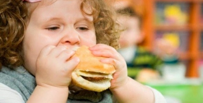 Νέα δεδομένα για τις επιπτώσεις της παχυσαρκίας στην ψυχική υγεία των παιδιών
