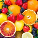 Επιλέξτε τα φρούτα με βάση το χρώμα τους