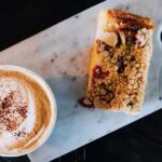 Γλυκό και καφές είναι η λύση για το πολύ διάβασμα;