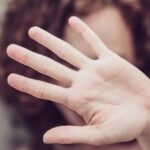 Μία στις τέσσερις γυναίκες παγκοσμίως έχει πέσει θύμα ενδοοικογενειακής βίας!