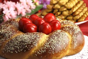 ΕΟΔΥ: Οδηγίες για την ασφαλή κατανάλωση τροφίμων κατά τη διάρκεια του Πάσχα