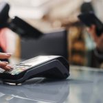 IRIS: Αλλάζουν από σήμερα τα όρια συναλλαγών, τι ισχύει για ιδιώτες και ελεύθερους επαγγελματίες