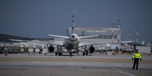 Τραγικό δυστύχημα στο αεροδρόμιο Ελευθέριος Βενιζέλος – 67χρονη γυναίκα έχασε τη ζωή της κατά την αποβίβασή της