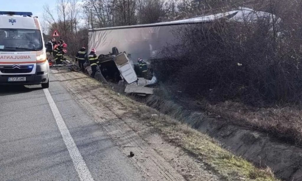 Ρουμανία: Νέα τραγωδία στον «δρόμο του θανάτου» – Τρεις νεκροί σε τροχαίο κοντά στο σημείο που σκοτώθηκαν οι φίλοι του ΠΑΟΚ