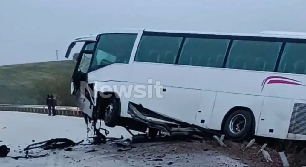 Φθιώτιδα: Θρήνος για τον 21χρονο που σκοτώθηκε στο τροχαίο – «Το μπροστινό τμήμα του αυτοκινήτου δεν υπήρχε»