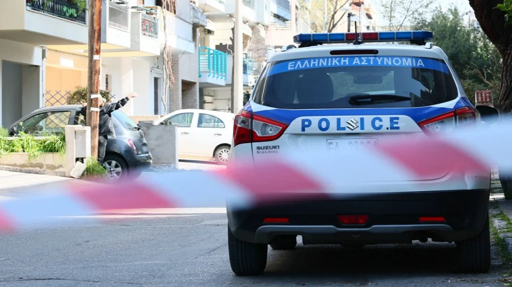 Καλαμαριά: Ακατάσχετη αιμορραγία από μαχαιριά στην καρδιά, «έδειξε» η ιατροδικαστική για τον 20χρονο που δολοφονήθηκε