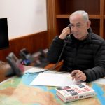 Οι Φρουροί της Επανάστασης ισχυρίζονται ότι έπληξαν το γραφείο του Νετανιάχου και το αρχηγείο της ισραηλινής αεροπορίας