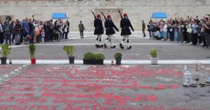 Συγκλονίζει ο Νίκος Πλακιάς πριν τη δίκη: “Κανείς δεν θα αγγίξει τη μνήμη των παιδιών μου