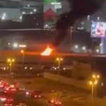 Ντουμπάι: Νεκρός οδηγός από θραύσματα ιρανικού πυραύλου  – Έπεσαν πάνω στο αυτοκίνητό του (βίντεο)