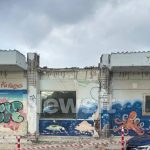 Τραγωδία στην Κόρινθο: «Το μπαλκόνι που έπεσε πάνω στη 43χρονη την πολτοποίησε, ο σύζυγος και τα τρία παιδιά τους είχαν άγιο και σώθηκαν»